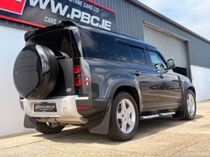 Land Rover Defender  3.0Tdi 110 3 Seater 2023 - Image 4
