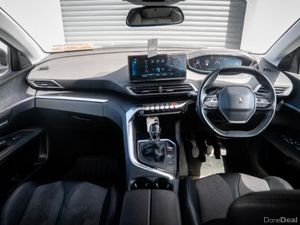 Peugeot 5008 BLUEHDI S/S ALLURE - Image 4