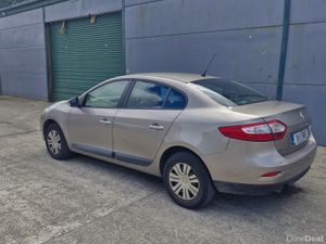 Renault Fluence 2010 - Image 3
