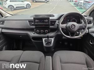 Renault Trafic Passenger TRAFIC RED - COMBI FWD * - Image 3