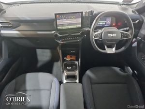 Dacia Duster HEV 140 Journey - Image 2