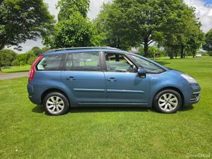Citroen C4 Picasso  ( NCT and TAX ) 7 seats - Image 4