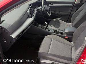 Volkswagen Golf LIFE 2.0 TDI 115 BHP 5DR *1 OWNER - Image 4