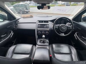 Jaguar E-Pace Diesel / Leather / Manual - Image 3