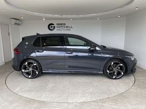 Volkswagen Golf 2024 - Image 4