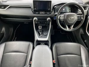 Toyota RAV4 2.5 Hybrid AWD-i Sol - Image 4
