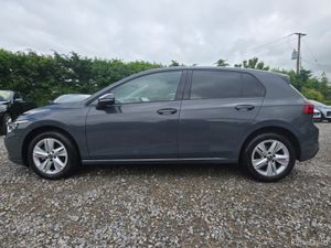 2022 Volkswagen Golf eTSI - Image 2