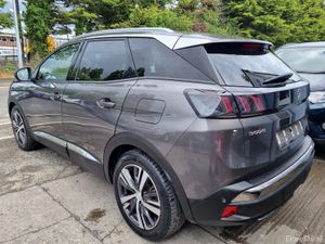 2021 PEUGEOT 3008 ALLURE PREMIUM PETROL PLUG IN - Image 4
