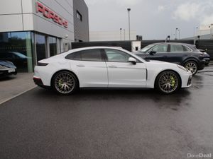 Porsche Panamera 4 E-Hybrid - Image 2