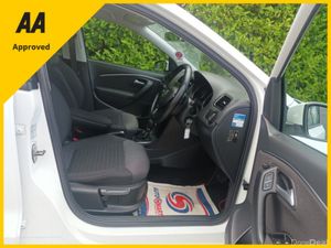 Volkswagen Polo 1.2 TSI Automatic, 2016 - Image 4