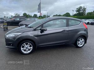 Ford Fiesta Zetec - Image 2