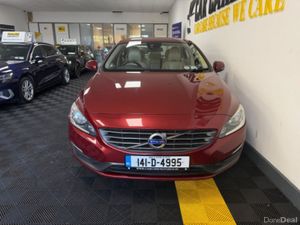 Volvo S60 D2 SE 4DR - Image 2