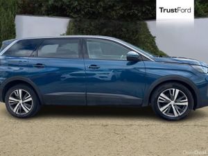 Peugeot 5008 Active Premium - Image 3