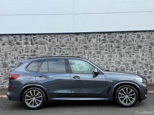 2022 BMW X5 M Sport X-Drive Pan Roof 45E FSH - Image 4