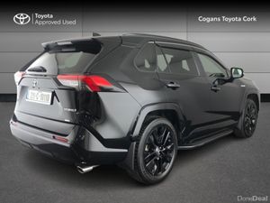 Toyota RAV4 SPORT **BLACK EDITION ** - Image 2