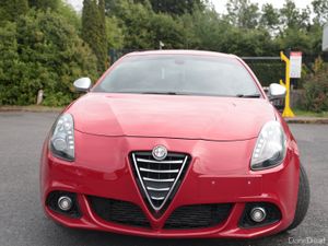 ALFA ROMEO GIULIETTA 2016 RED - Image 2