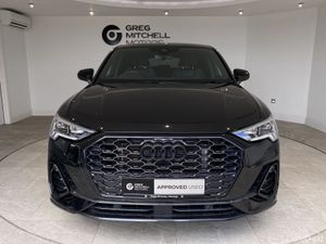 Audi Q3 2024 - Image 2