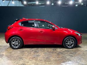 Mazda Demio 1.3 AUTOMATIC - FACTORY ALLOYS - REVER - Image 3