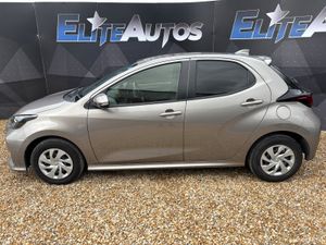 Toyota Yaris 1.0 Automatic 2022 - Image 3
