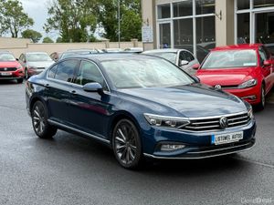 211 VW PASSAT SALOON ELEGANCE ADVANCED 2.0 TDI - Image 4