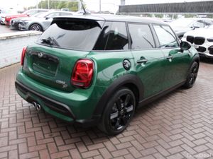 2.0 SD COOPER EDITION 5DR HATCHBACK AUTO  AS NEW - Image 4