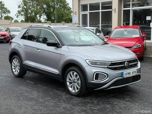 231 VW T-ROC STYLE 2.0 DIESEL AUTOMATIC - Image 4