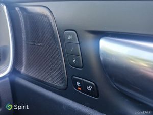 Volvo XC60 T6  Plug In Hybrid, AWD, Plus (Dark The - Image 3