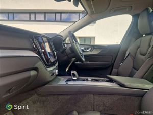 Volvo XC60 T6  Plug In Hybrid, AWD, Plus (Bright T - Image 4