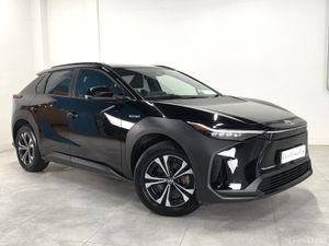 2024 Toyota BZ4X MOTION AWD  Long Range 71.4 kWh - Image 4