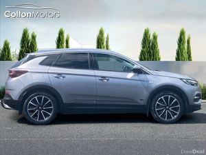 Opel Grandland X SRI 1.6i (Plug In Hybrid) - Image 4