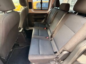 Volkswagen caddy 2.0  2021 wheelchair accessible - Image 4