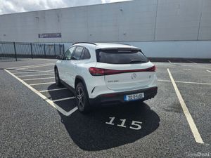 Mercedes-Benz EQA FULL EV, AMG LINE. LOW MILEAGE, - Image 4