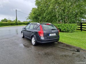 Kia Ceed Diesel Estate (NCT AND TAXED)!!! - Image 4