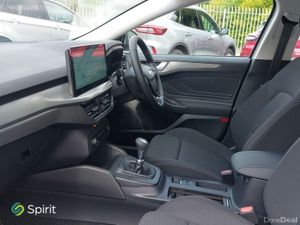 Ford Focus Titanium 1.0L EcoBoost 125PS mHEV - Image 4