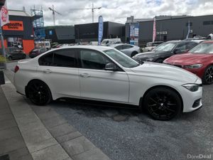 BMW 3-Series 2017 - Image 4