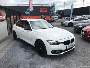 BMW 3-Series 2017 - Image 2