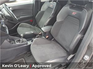 Ford Fiesta 1.5T EcoBoost 200PS ST-3 - Image 4