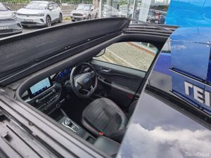 FORD KUGA 2.5 ST-LINE X EDITION AUTO PHEV *SUNROOF - Image 2