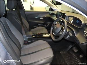 Peugeot 208 E- Electric Hatchback Allure Premium - Image 3