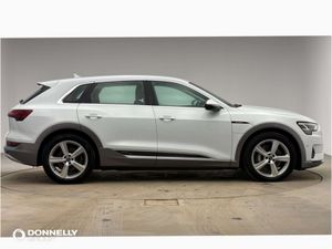 Audi E-tron Estate Technik - Image 4