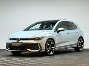 Volkswagen Golf GTE 1.5 PHEV 272HP DSG - Image 3