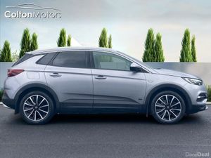 Opel Grandland X SRI 1.6i (Plug In Hybrid) - Image 4