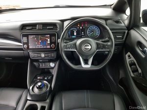 Nissan Leaf Leaf SV Premium 40 kWh - Image 4