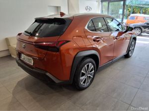Lexus UX 300E PREMIUM + PLUS  ** Long Range 72.8kW - Image 2