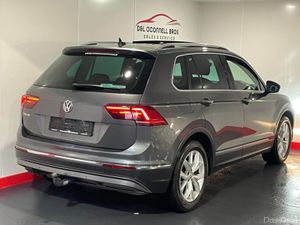 Volkswagen Tiguan HIGHLINE 2.0 TDI MANUAL 6SPEED F - Image 4