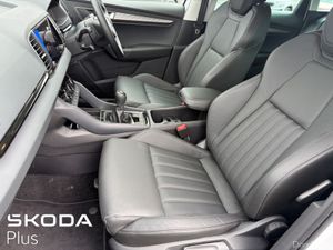 Skoda Karoq SELECTION PLUS 2.0 TDI 115HP - Image 4