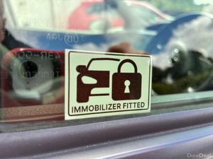 Toyota Yaris 1.0 petrol automatic - Image 3