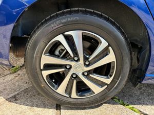 Honda Freed 1.5 petrol hybrid automatic - Image 2