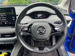 Skoda Enyaq IV 80 77KWH // 360 PARKING SENSORS // - Image 4