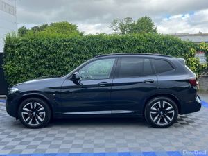 BMW iX3 M-SPORT 80KWH // TILT & SLIDE PAN ROOF // - Image 4